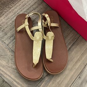 Dream Pairs gold glitter sandals Dumbo size 7 BNIB